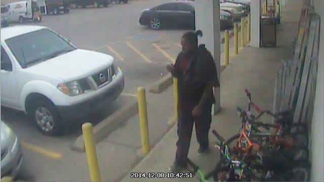 OKC Police Seek 2 Suspects Who Assaulted Man During Robbery