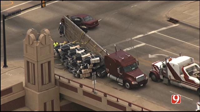 Semi Loses Payload Near I-40, Penn Ave.