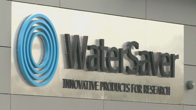 Workers Protest Against Chicago Company's Bathroom Break Policy