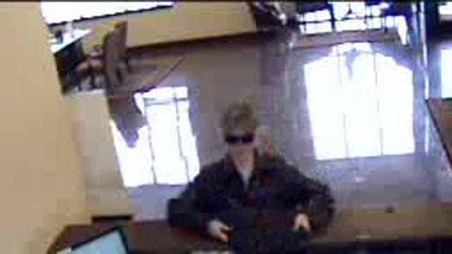 Suspects Sought In Edmond Bank Heist