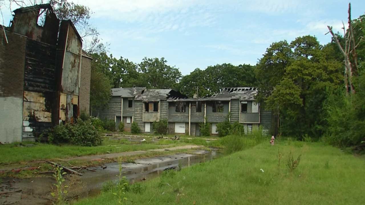 Abandoned NW OKC Apartment Complex Set Ablaze, Again