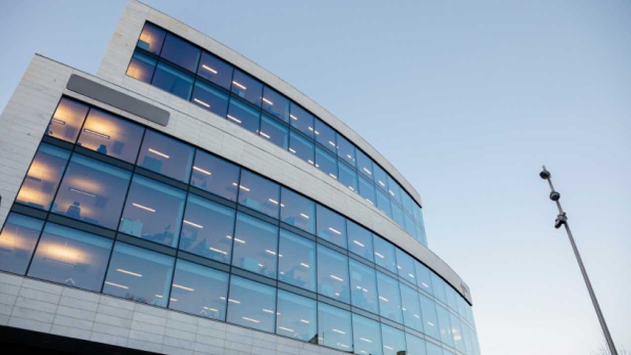 Big Companies Without Profits How Do They Survive?