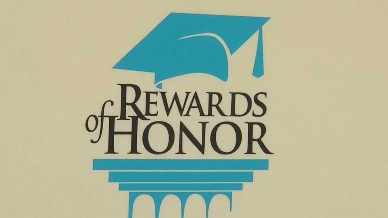 MidDel Program Gives Incentives To Teachers