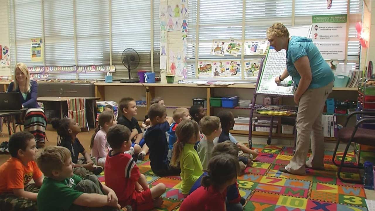 Oklahoma Leaders Looking At 'Iowa Model' To Improve Education