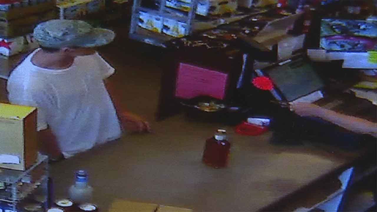 OKC Liquor Store Shoplifting Suspect Caught On Camera