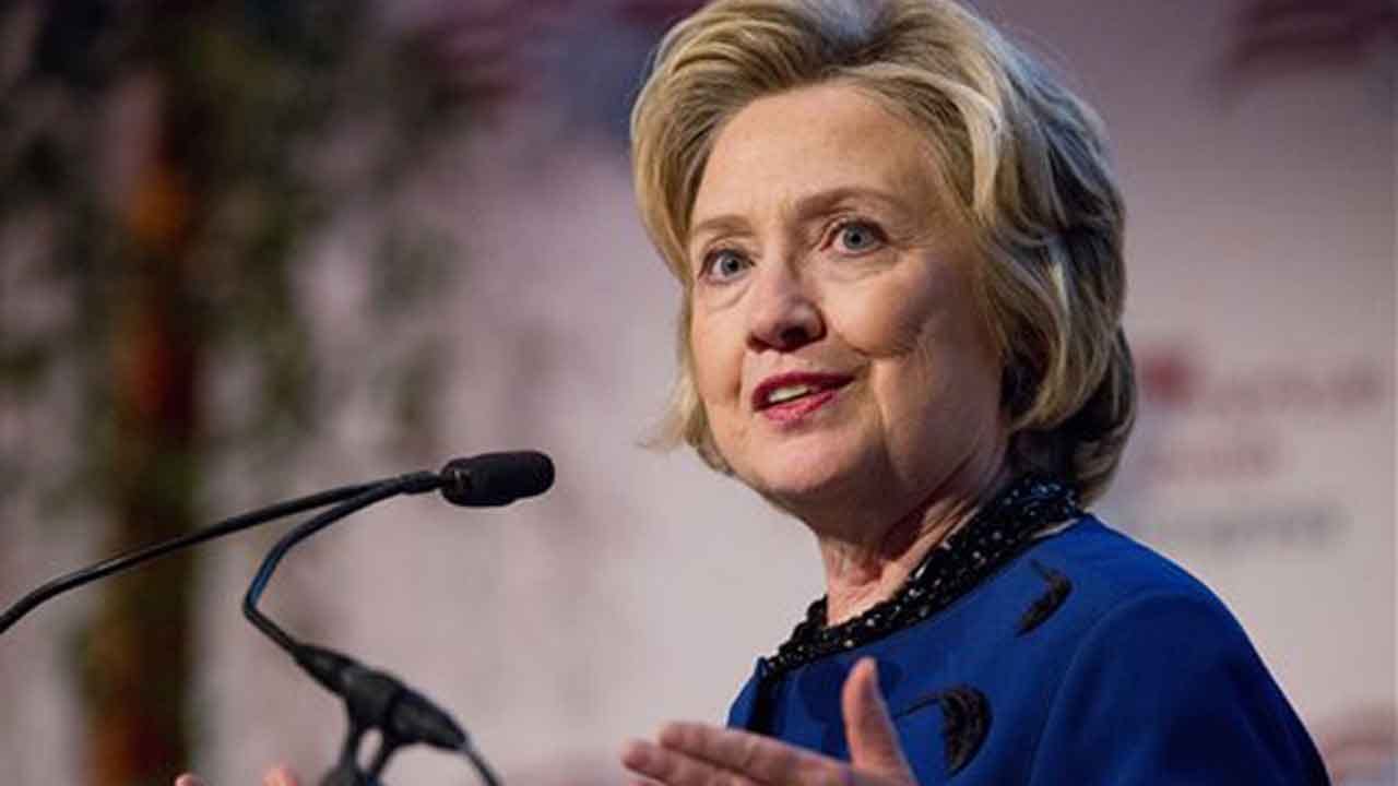 No Evidence Clinton Server Was Compromised, FBI Says