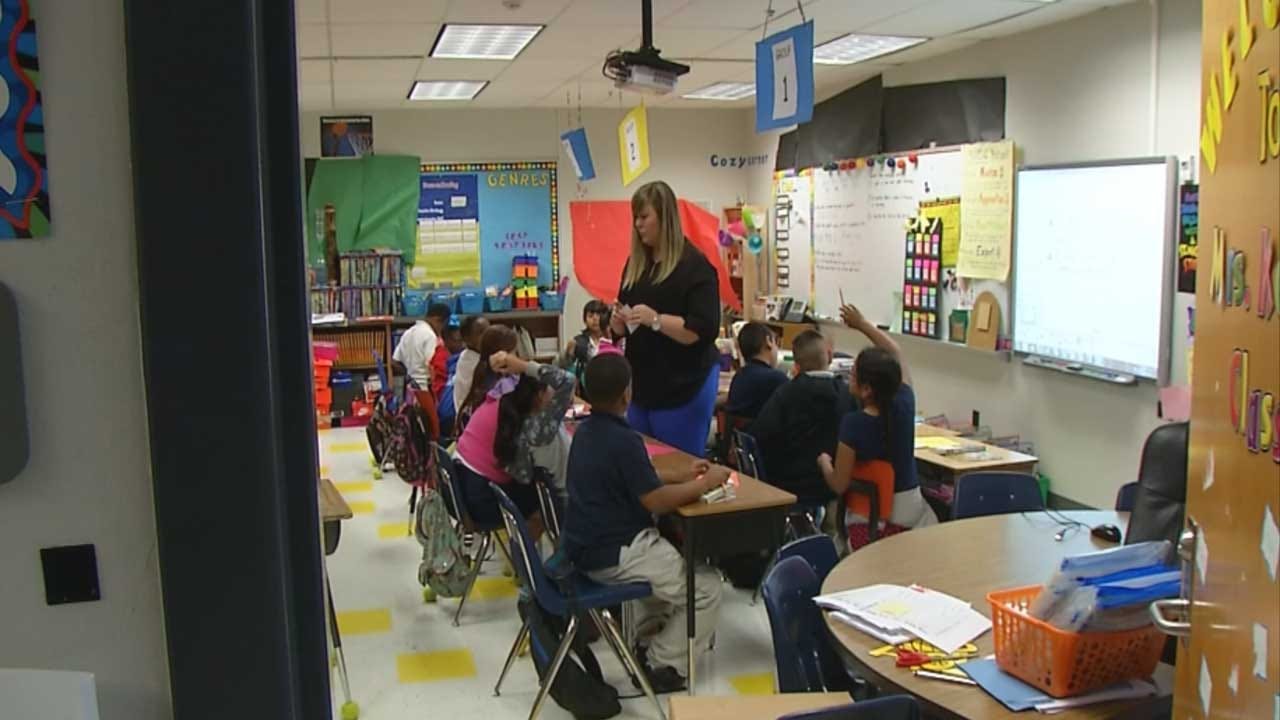 State Lawmaker Wants To Increase Retirement Age For Teachers
