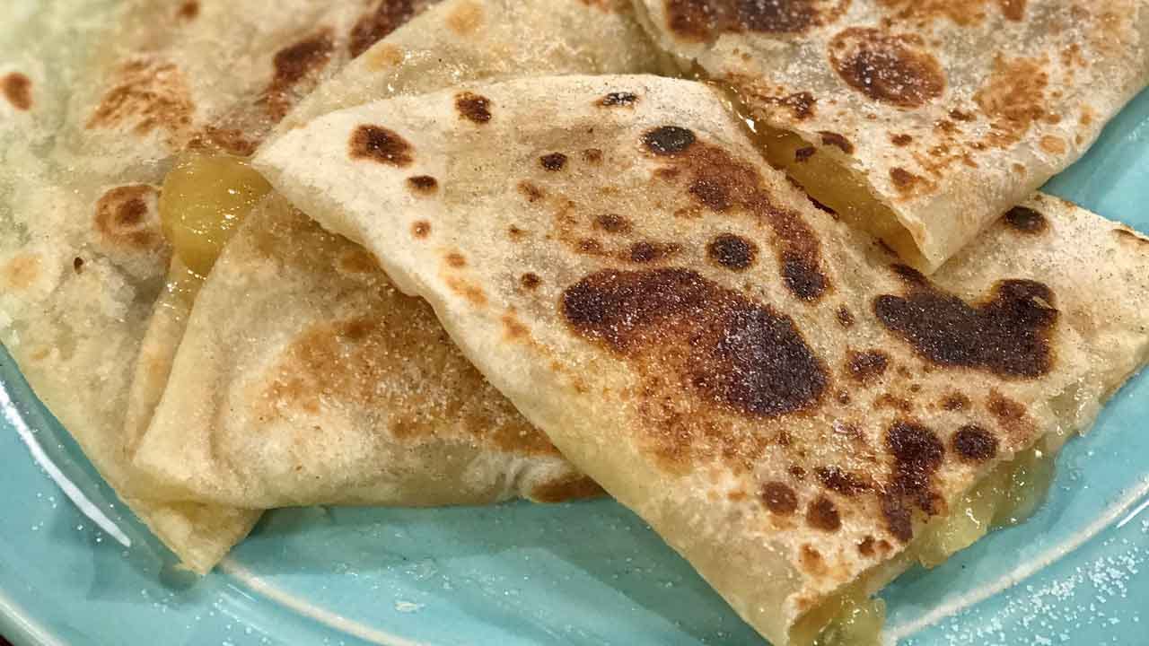 Baked Apple And Cinnamon Quesadilla