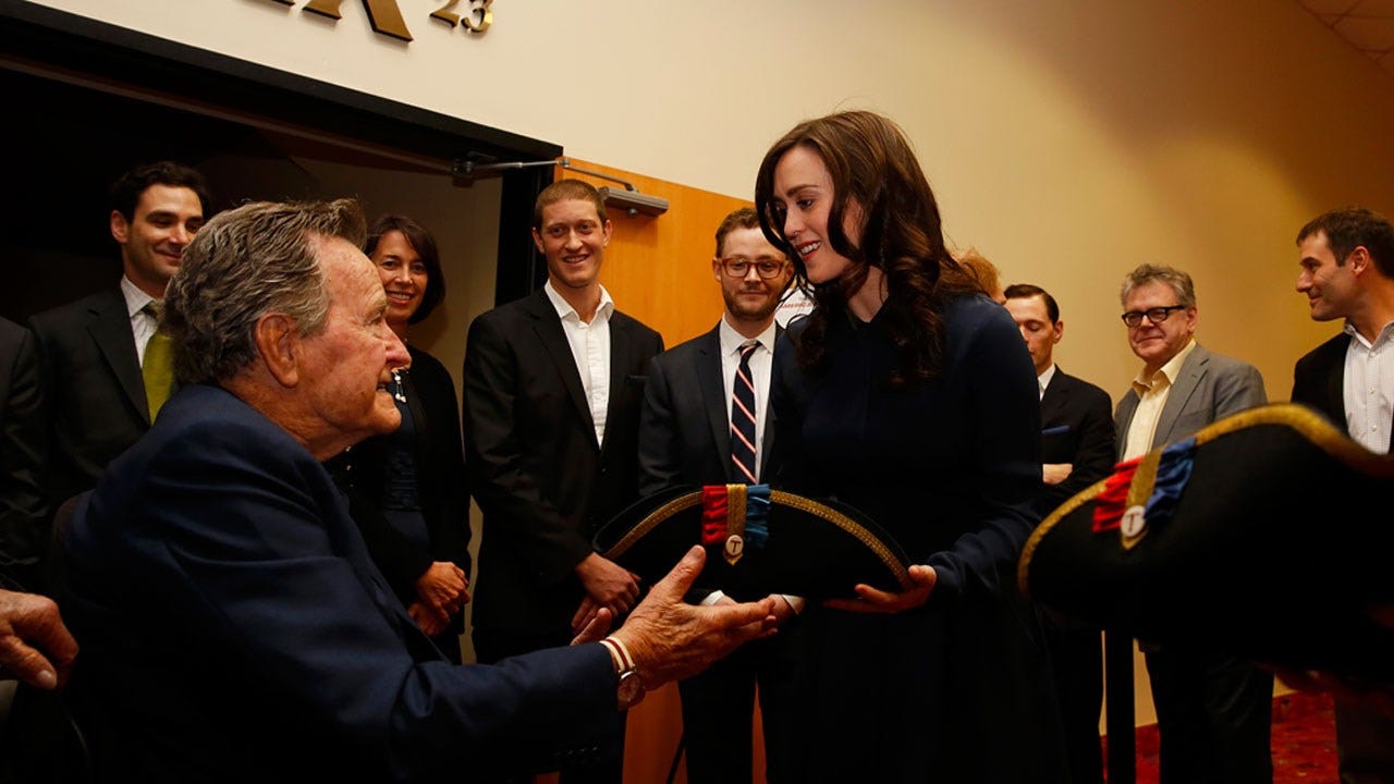 Actress Heather Lind Accuses Pres. George H.W. Bush Of Inappropriate Touching