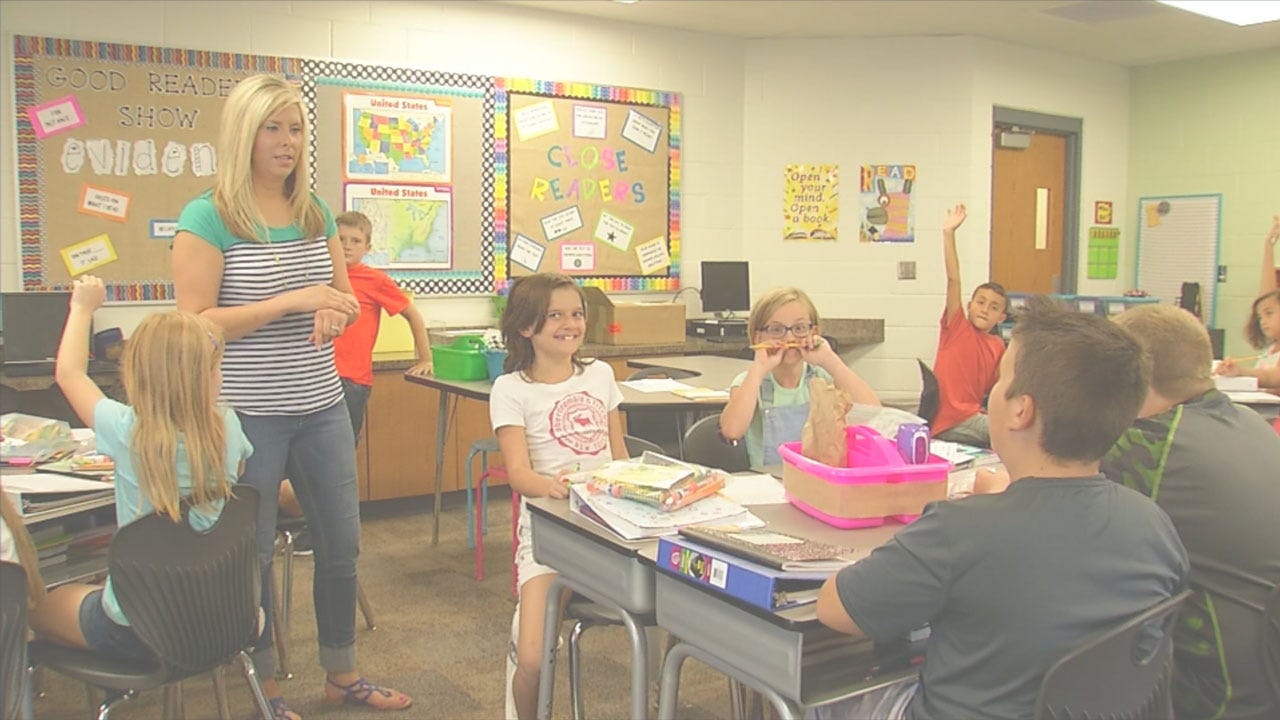 Oklahoma Teachers Provide Lodging For Peers