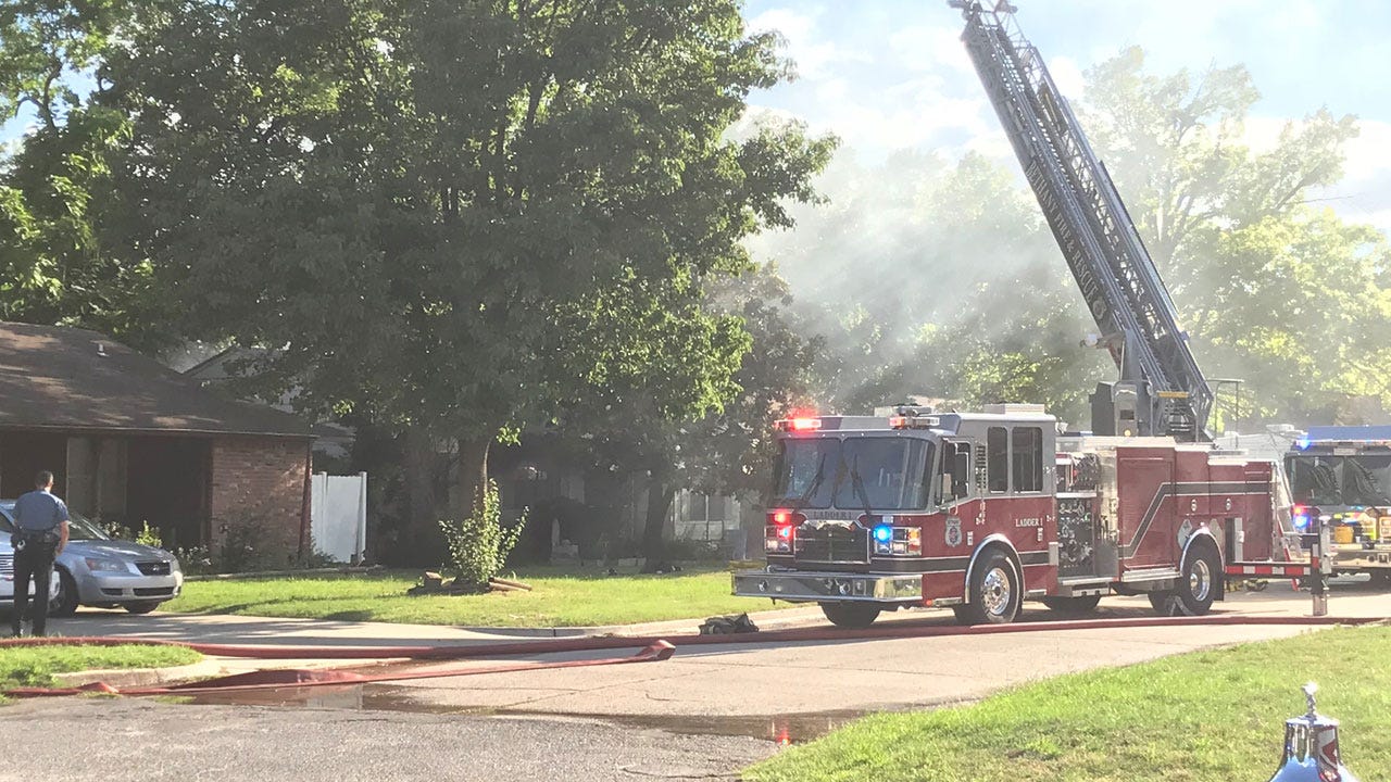 Emergency Crews Respond To Reported Fire In Bethany