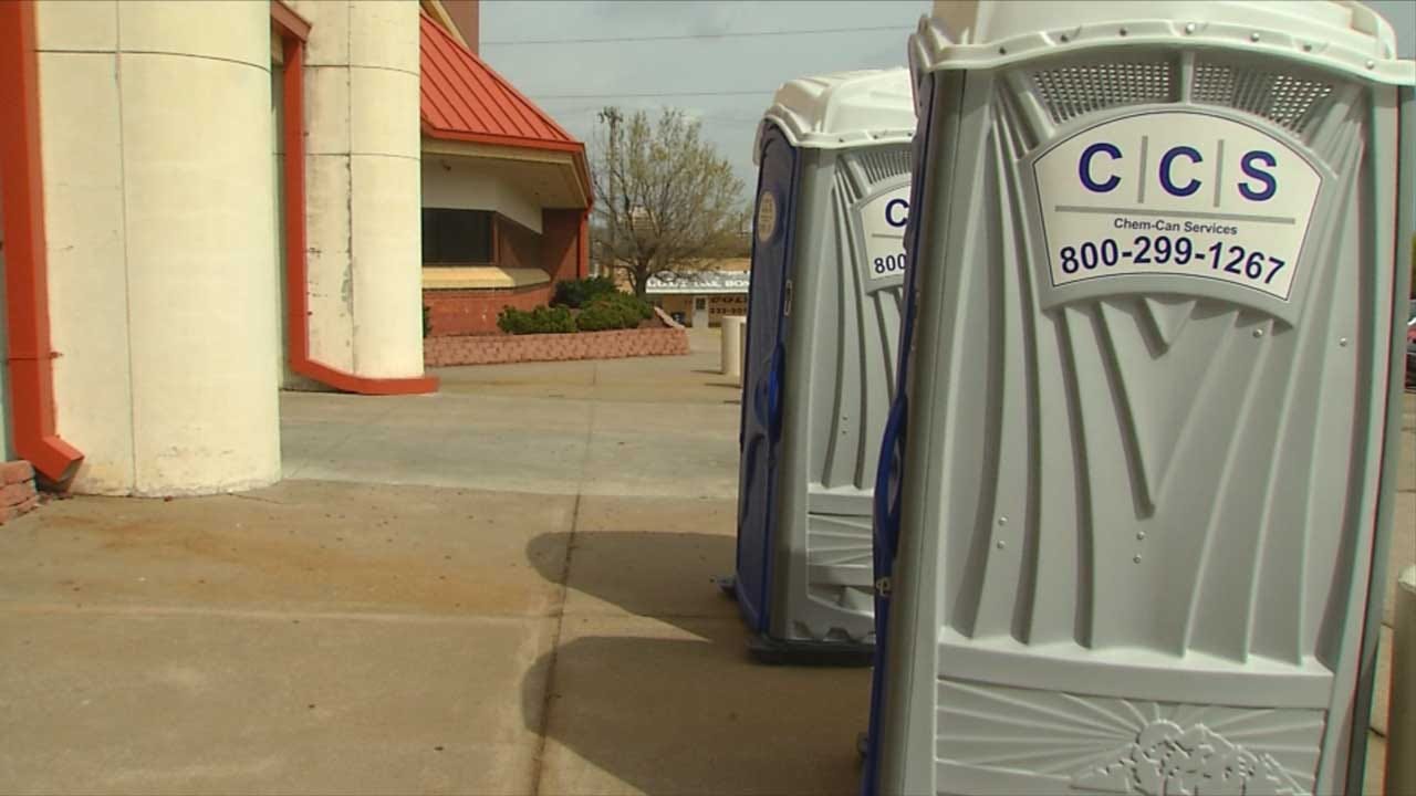 Oklahoma County Jail Employees, Inmates Without Water Due To Repairs