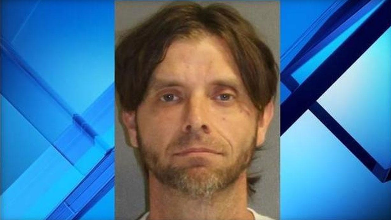 Abused Woman Held Captive By Boyfriend Slips Note To Veterinary Staff