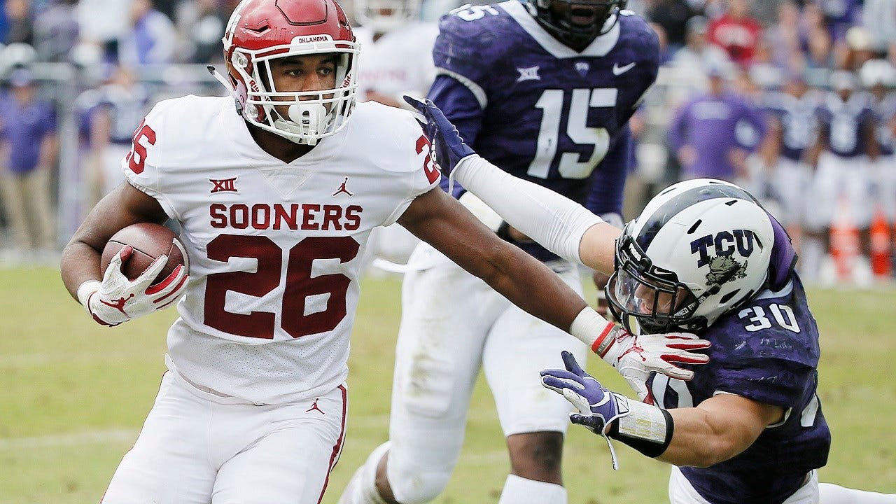 Kennedy Brooks' Relaxed Running Style Turning Heads At OU