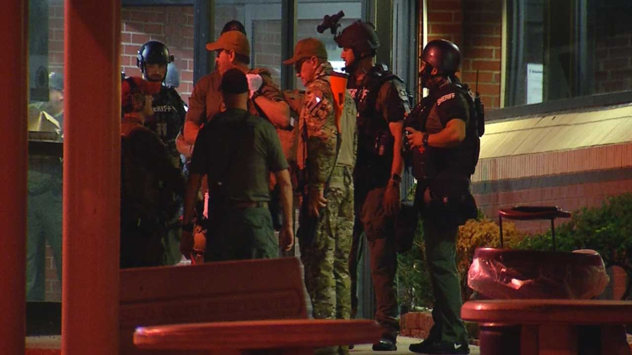 DA Investigating After Inmates Break Out Of Cells At Oklahoma County Jail