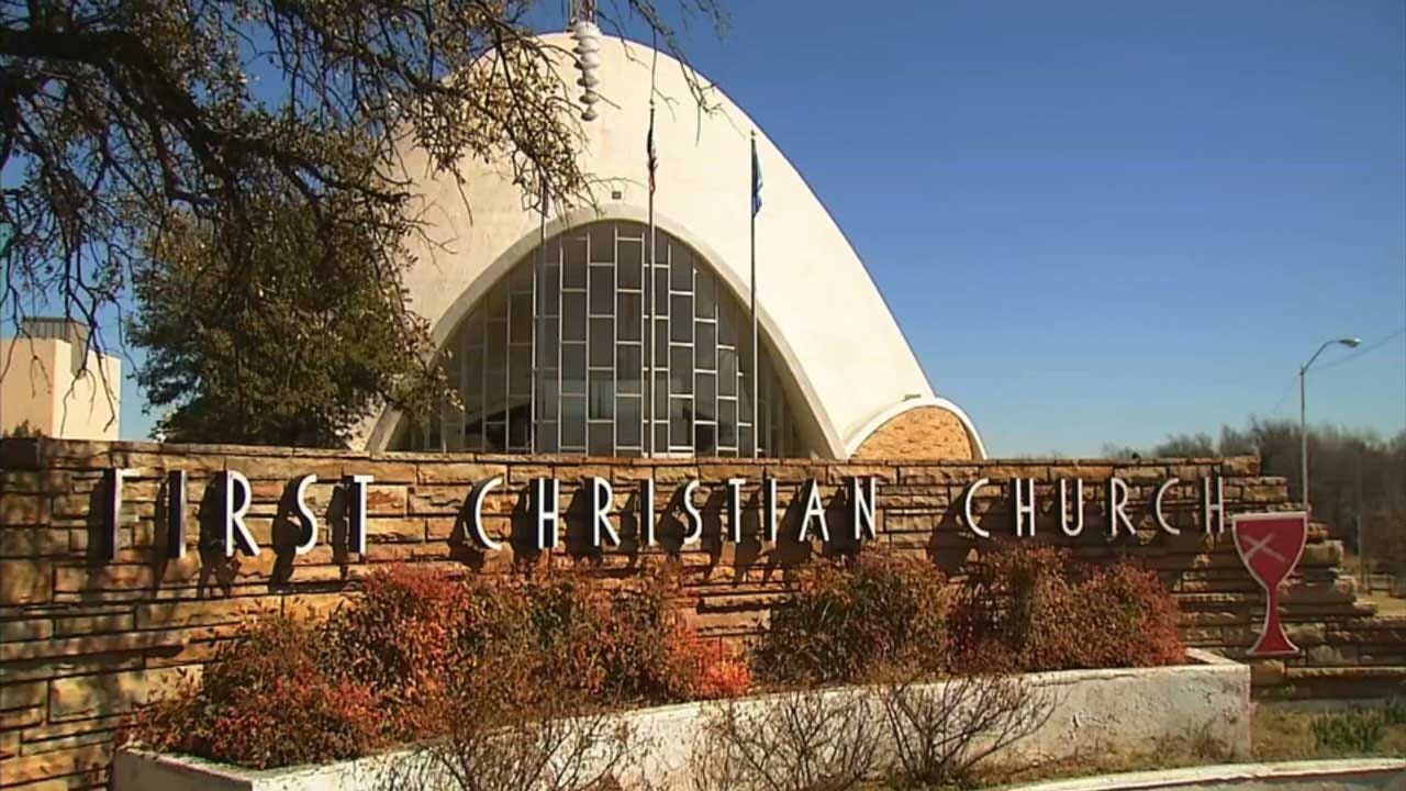 Crossings Community Church No Longer Planning To Buy First Christian Church In Nw Okc