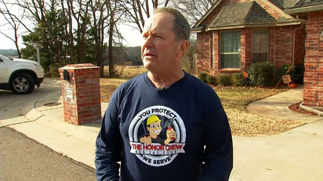 Red Dirt Diaries 'Honor Crew' Helps Oklahoma Deployed Service Members