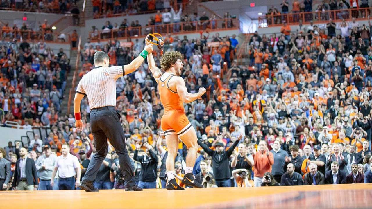 Cowboy Wrestling Caps Perfect Season With Win Over No. 3 Iowa