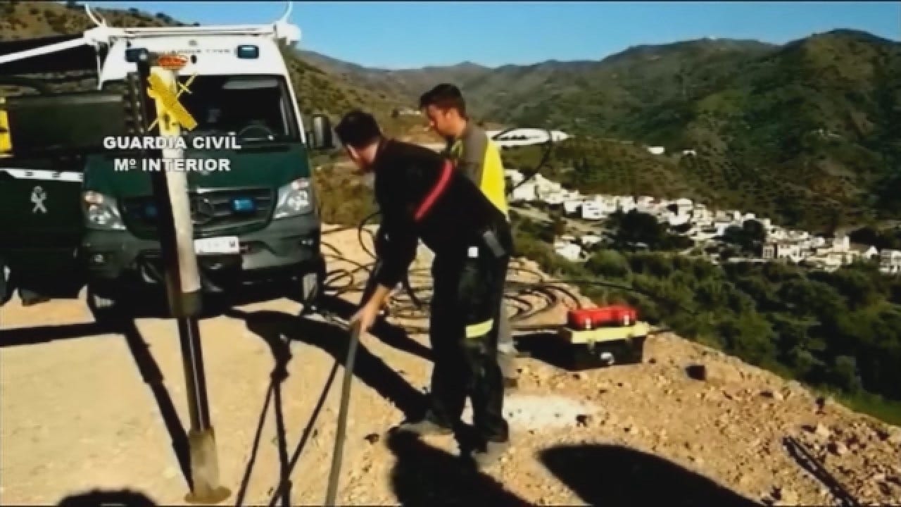Rescuers Trying To Reach 2-Year-Old Who Fell Into Well