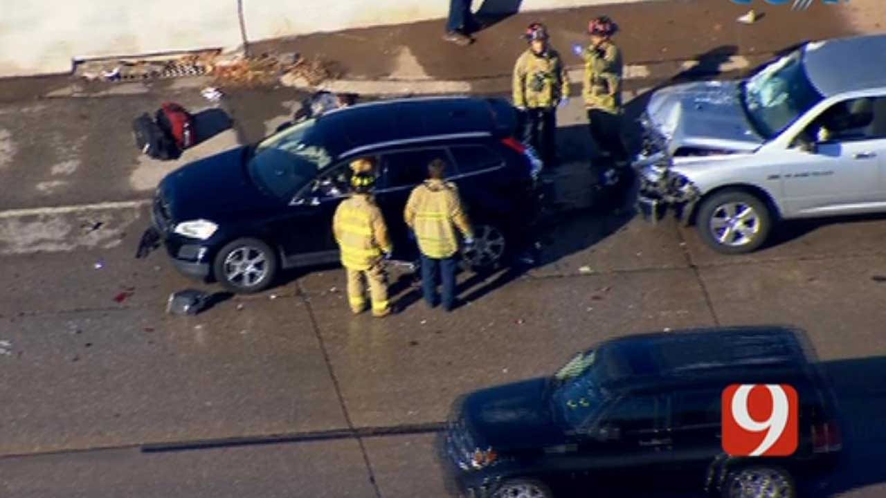 Crews Respond To Multi-Vehicle Crash On WB I-44 In OKC