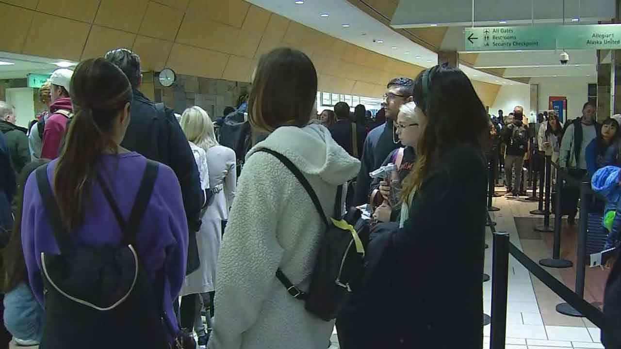 Travelers Urged To Allow For Extra Time During Thanksgiving Holiday