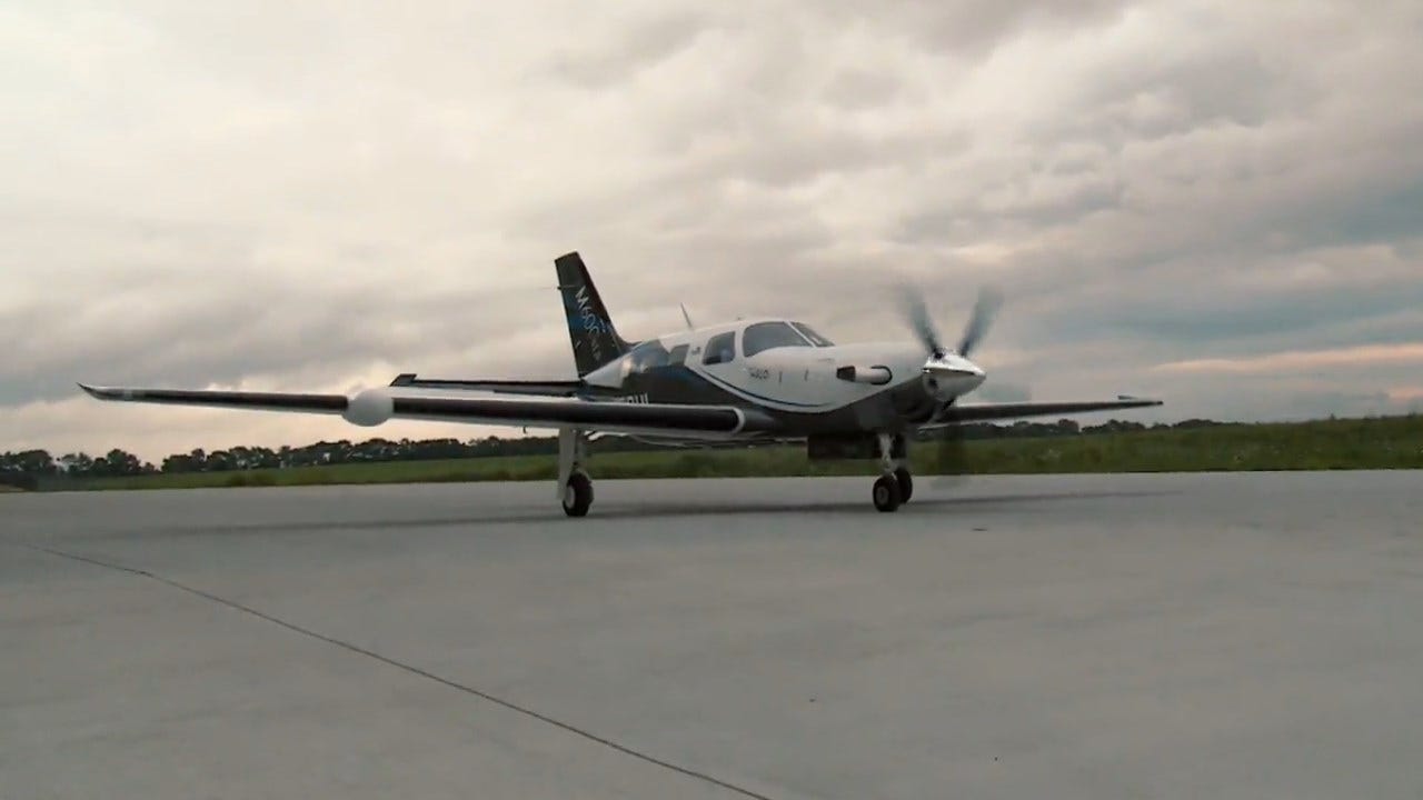 New Technology Can Automatically Land Small Planes When Pilot Is
