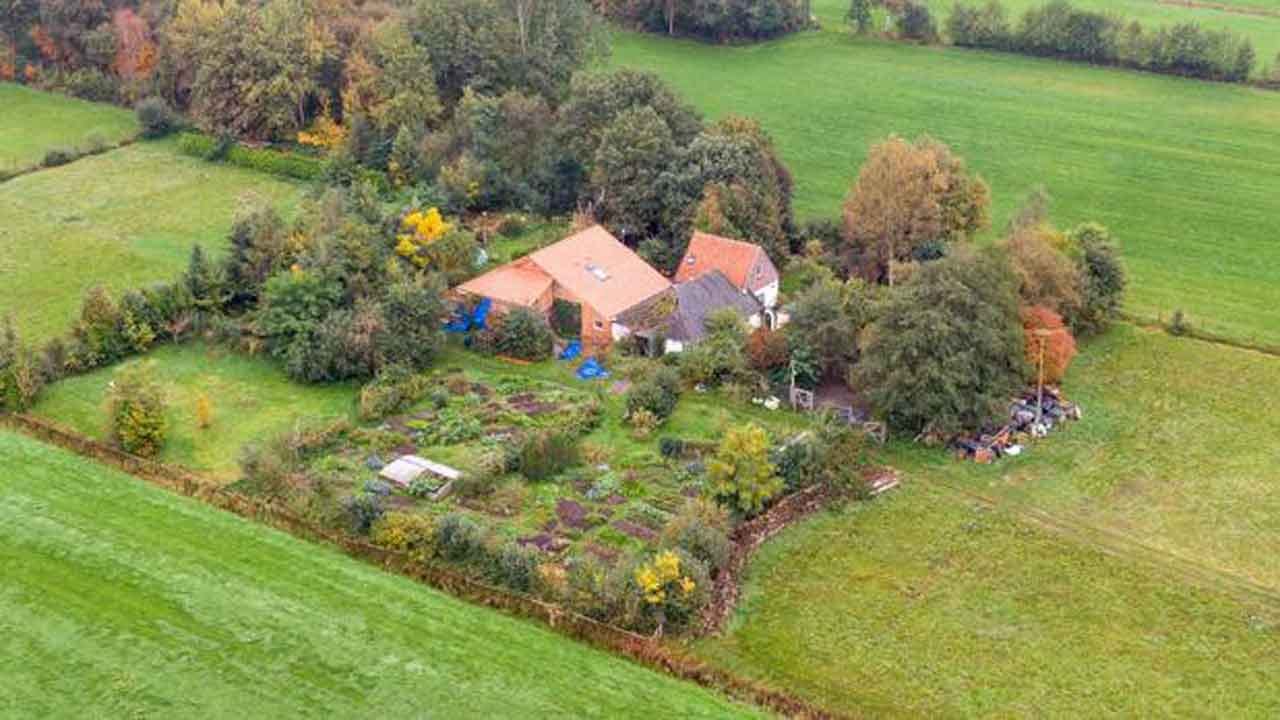 Dutch Family Of 7 Waiting For 'The End Of Time' Discovered Living In Farmhouse Basement
