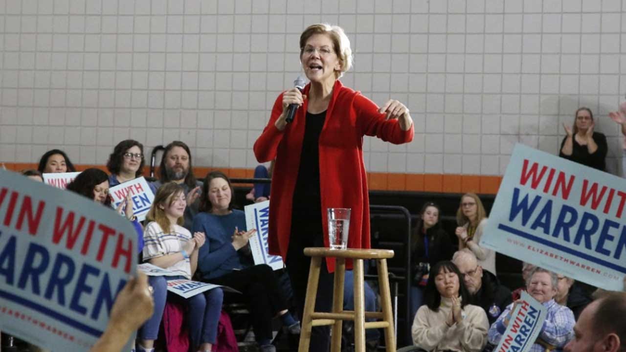 Elizabeth Warren’s Challenge: Breaking Out Of Murky Middle