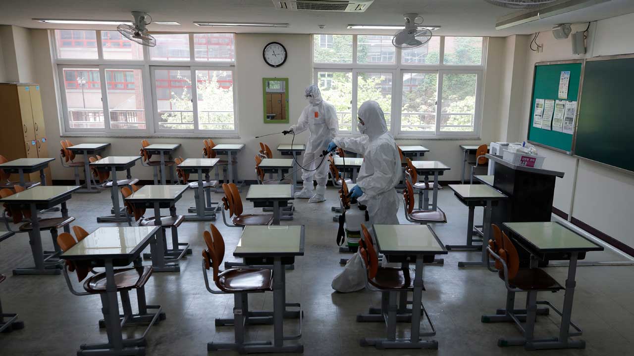 South Korea classroom coronavirus clean up