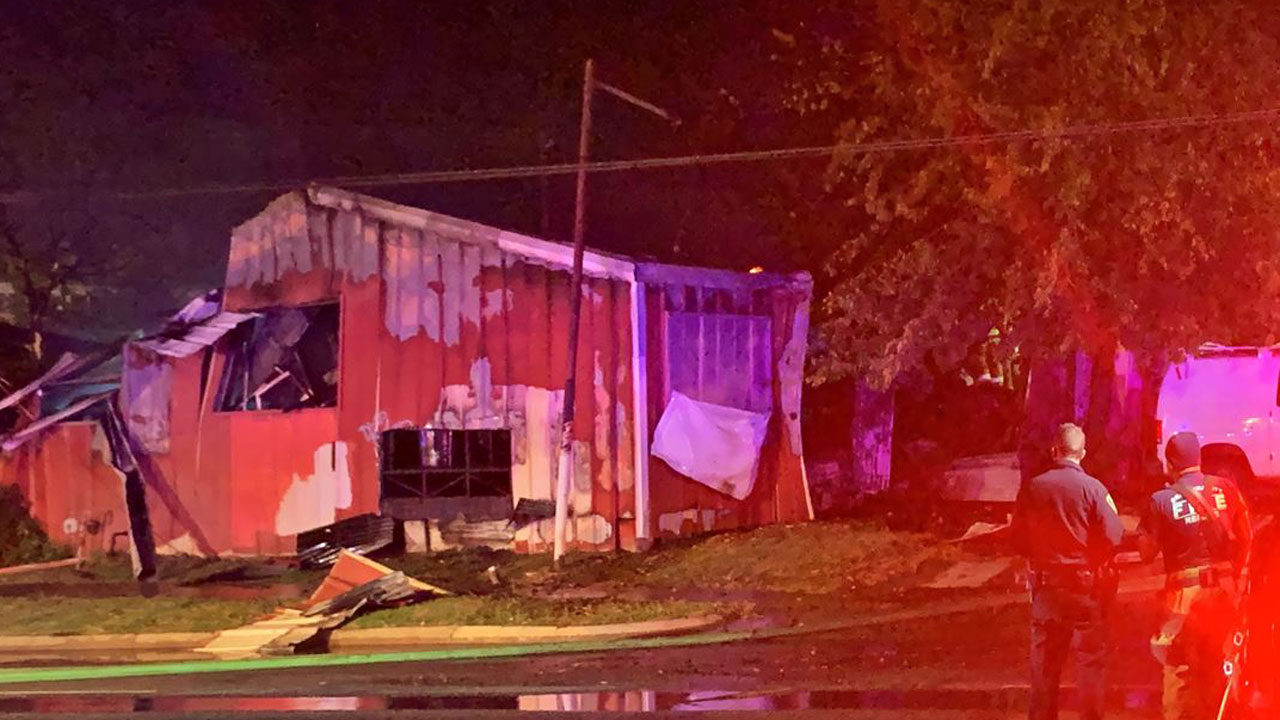 Storage Unit Collapses After Fire In NW OKC
