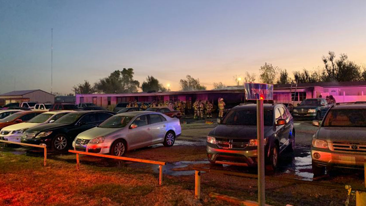 Crews Fight Fire At Car Dealership In South OKC