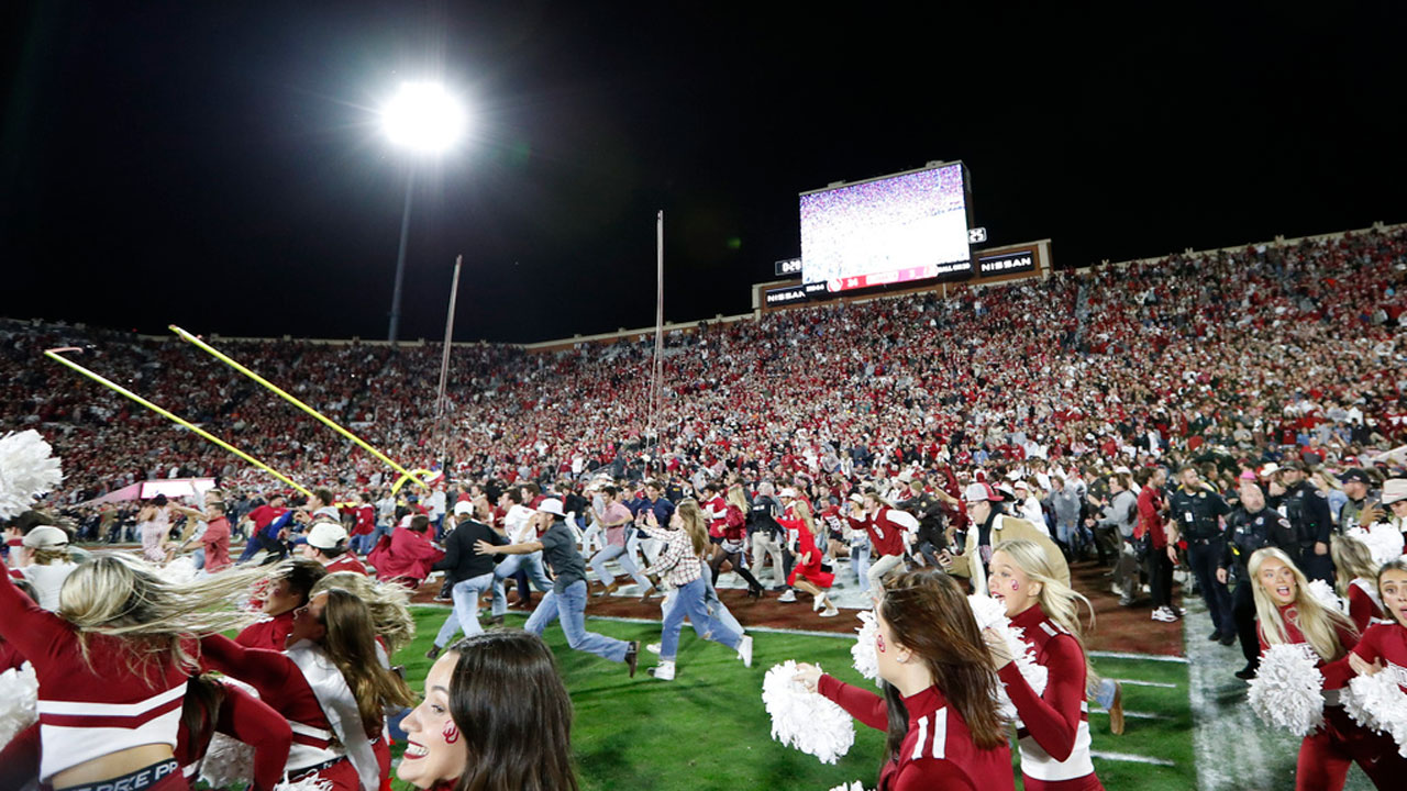 REACTION: Sooners Knock Off Alabama In Norman, Fans Storm Field For First Time Since 2000