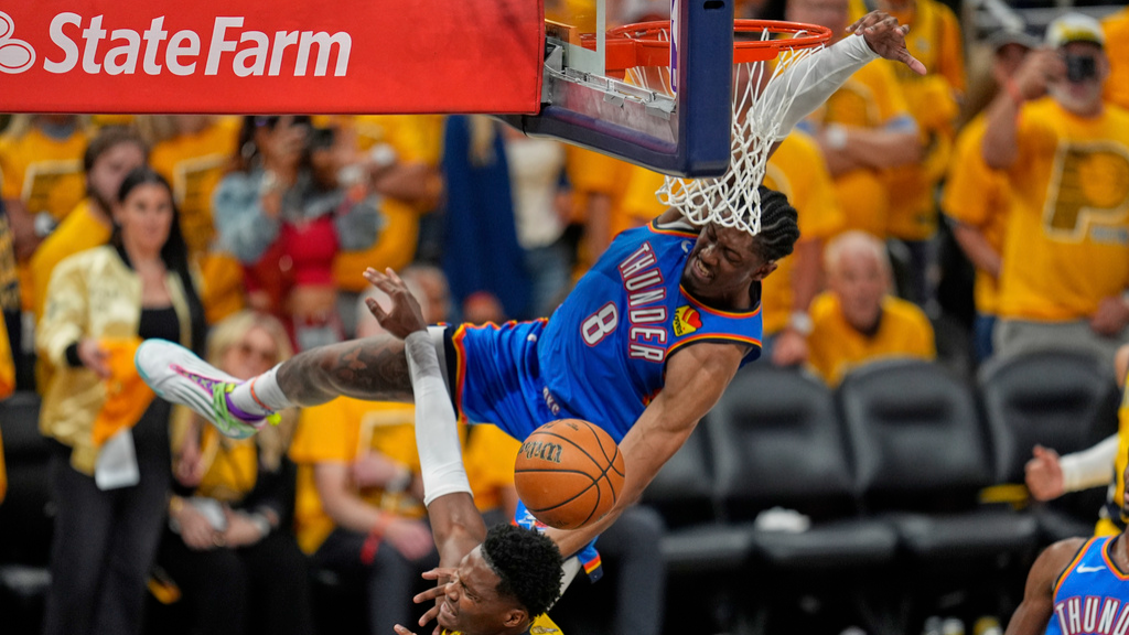 Jalen Williams fouled